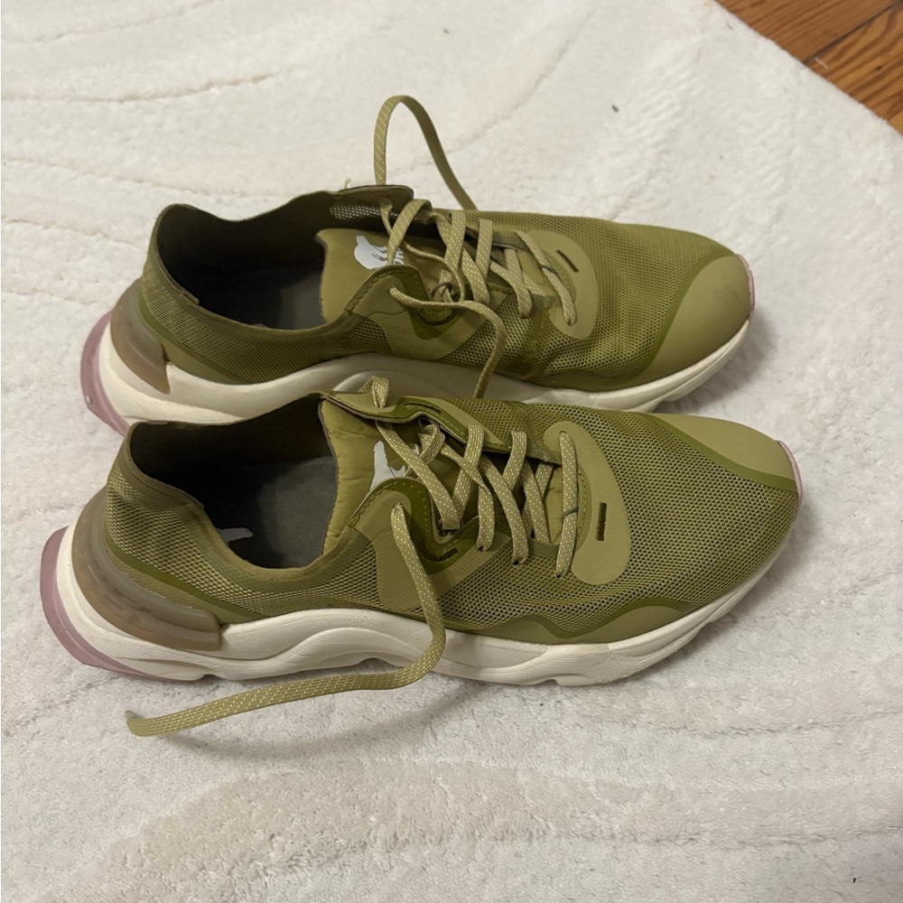 Sorel Kinetic Breakthru Day Lace Women’s Sneakers-size 10